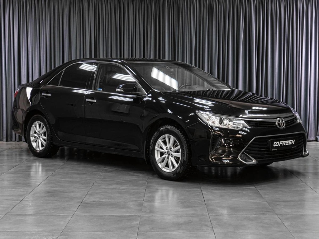 Седан Toyota Camry 2016 года, 1849000 рублей, Тюмень