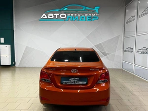 Седан Hyundai Solaris 2015 года, 949000 рублей, Красноярск