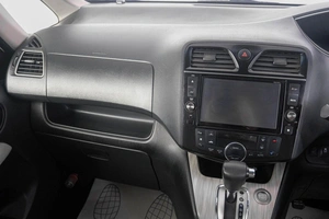 Минивэн Nissan Serena 2014 года, 1439000 рублей, Кемерово