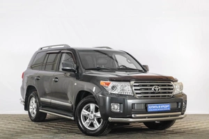 Внедорожник Toyota Land Cruiser 2011 года, 3819000 рублей, Тюмень