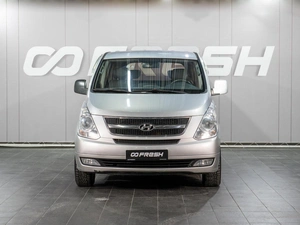 Минивэн Hyundai Grand Starex 2010 года, 1199000 рублей, Сургут