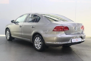 Седан Volkswagen Passat 2013 года, 1485000 рублей, Смоленск