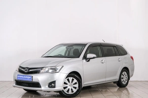 Универсал Toyota Corolla Fielder 2012 года, 999000 рублей, Красноярск