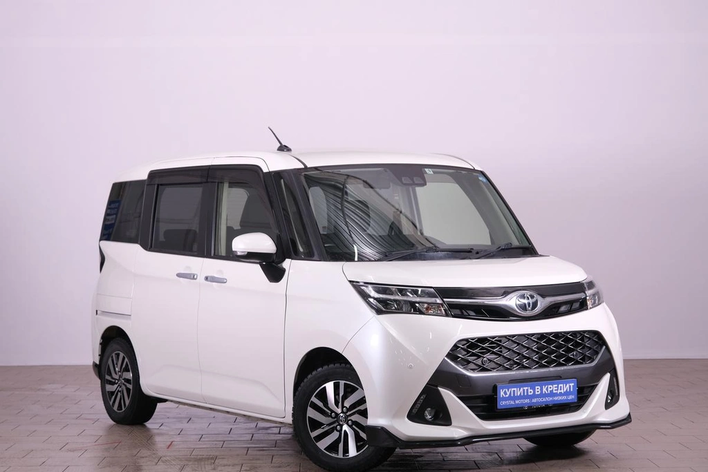 Хетчбэк Toyota Tank 2019 года, 1319000 рублей, Омск