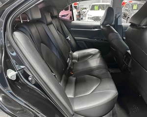 Седан Toyota Camry 2018 года, 2730000 рублей, Красноярск
