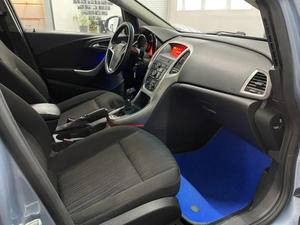 Хетчбэк Opel Astra 2011 года, 550000 рублей, Ярославль