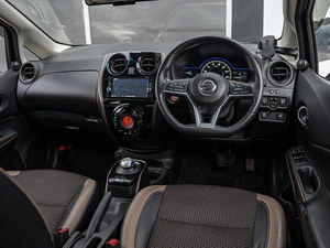 Хетчбэк Nissan Note 2017 года, 1060000 рублей, Краснодар