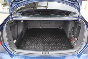 Седан Volkswagen Jetta 2011 года, 1170000 рублей, Мирное