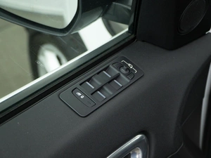 Внедорожник Land Rover Discovery Sport 2019 года, 2341077 рублей, Москва