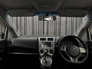 Хетчбэк Toyota Ractis 2012 года, 1120000 рублей, Красноярск