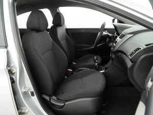 Седан Hyundai Solaris 2015 года, 998999 рублей, Москва