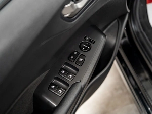 Седан Hyundai Solaris 2019 года, 1550000 рублей, Красноярск