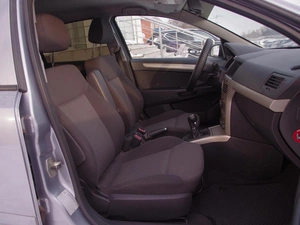 Седан Opel Astra 2008 года, 450000 рублей, Владимир