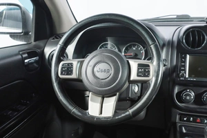 Внедорожник Jeep Compass 2011 года, 1199000 рублей, Новосибирск