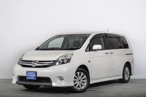 Минивэн Toyota Isis 2012 года, 1399000 рублей, Томск