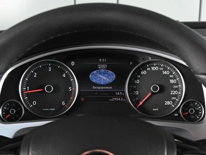 Внедорожник Volkswagen Touareg 2010 года, 2199000 рублей, Аксай