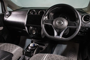 Хетчбэк Nissan Note 2016 года, 1299000 рублей, Сургут