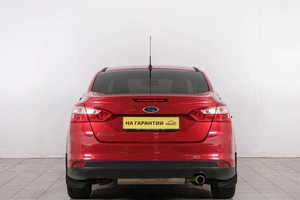 Седан Ford Focus 2012 года, 979000 рублей, Красноярск