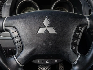 Внедорожник Mitsubishi Pajero 2011 года, 2050000 рублей, Краснодар