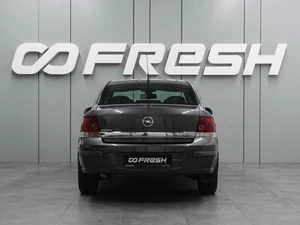 Седан Opel Astra 2011 года, 1155000 рублей, Воронеж