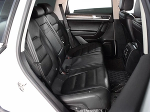 Внедорожник Volkswagen Touareg 2016 года, 3129000 рублей, Ростов-на-Дону