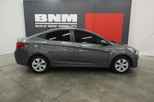 Седан Hyundai Solaris 2015 года, 1090000 рублей, Курск