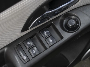 Седан Chevrolet Cruze 2013 года, 740000 рублей, Омск