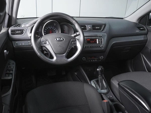 Хетчбэк Kia Rio 2016 года, 1320000 рублей, Ростов-на-Дону