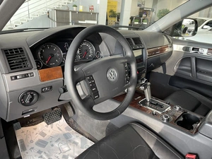 Внедорожник Volkswagen Touareg 2008 года, 1287000 рублей, Солонцы