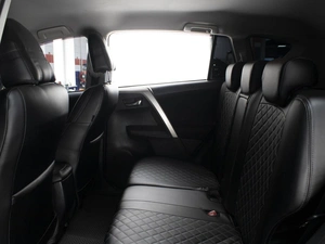 Внедорожник Toyota RAV4 2013 года, 1625000 рублей, Омск