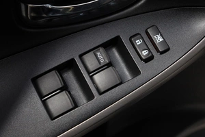 Внедорожник Toyota RAV4 2005 года, 1199000 рублей, Новосибирск