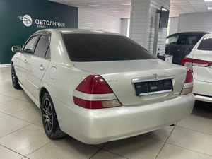Седан Toyota Mark II 2001 года, 650000 рублей, Ачинск