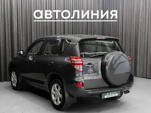 Внедорожник Toyota RAV4 2011 года, 1549000 рублей, Красноярск
