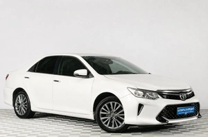 Седан Toyota Camry 2016 года, 2099000 рублей, Челябинск