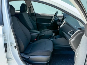 Седан Hyundai Solaris 2019 года, 1379000 рублей, Большой Сочи