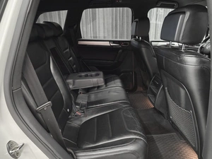 Внедорожник Volkswagen Touareg 2011 года, 1950000 рублей, Красноярск