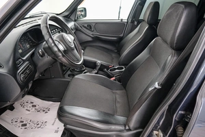 Внедорожник Chevrolet Niva 2012 года, 629000 рублей, Красноярск