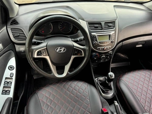 Седан Hyundai Solaris 2014 года, 819000 рублей, Кропоткин