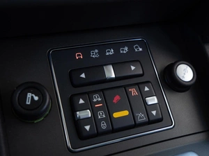 Внедорожник Land Rover Discovery 2013 года, 5430000 рублей, Волгоград
