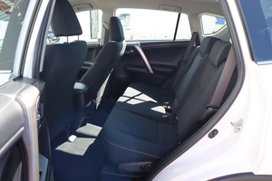 Внедорожник Toyota RAV4 2018 года, 2320000 рублей, Брянск