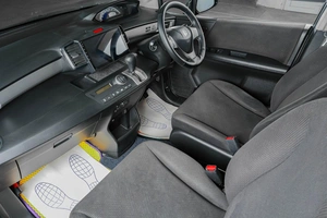 Минивэн Honda Freed 2010 года, 969000 рублей, Тюмень