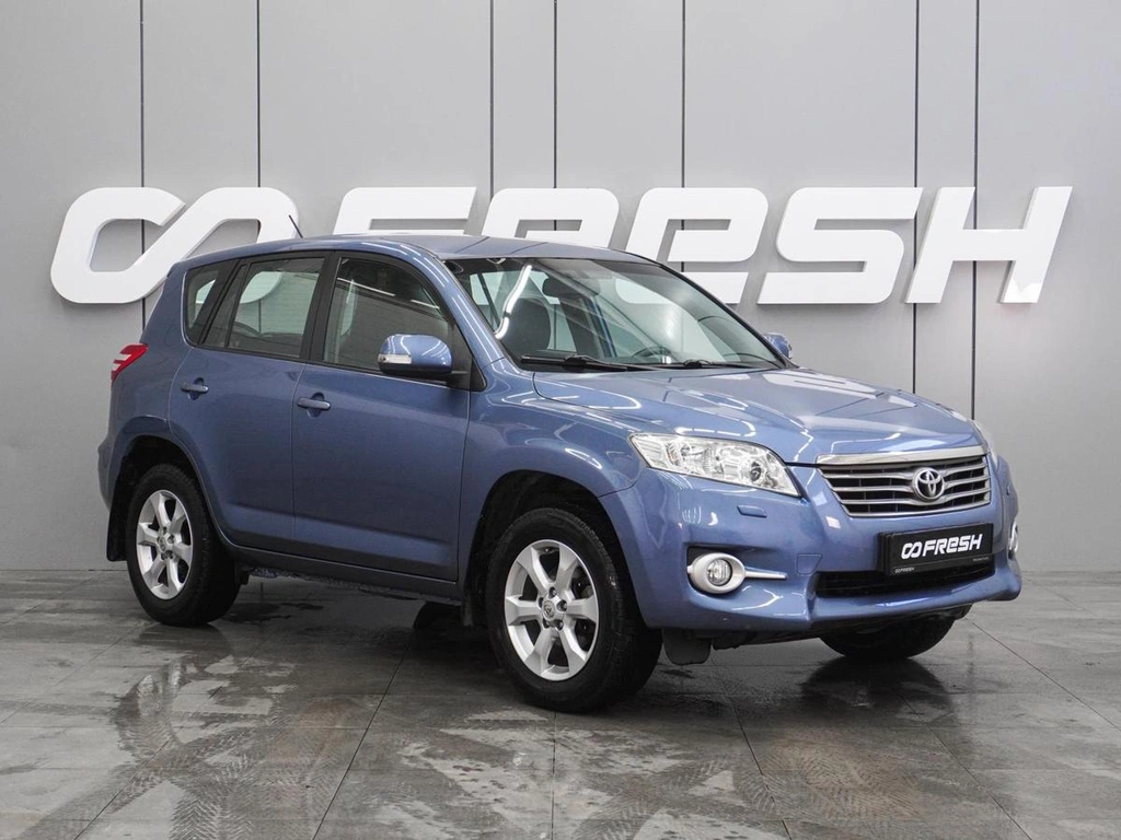 Внедорожник Toyota RAV4 2011 года, 1421000 рублей, Воронеж