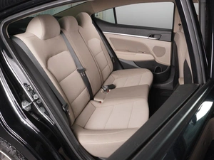 Седан Hyundai Elantra 2019 года, 1683000 рублей, Минеральные Воды