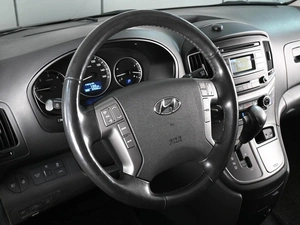Минивэн Hyundai Grand Starex 2019 года, 3899000 рублей, Ростов-на-Дону