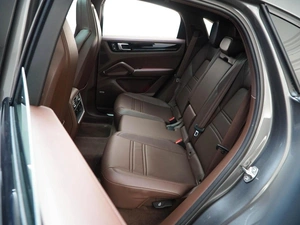 Внедорожник Porsche Cayenne Coupe 2021 года, 13500000 рублей, Москва