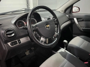Хетчбэк Chevrolet Aveo 2009 года, 560000 рублей, Ярославль