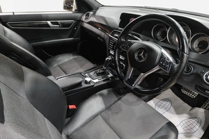 Седан Mercedes-benz C-класс 2011 года, 1369000 рублей, Новокузнецк