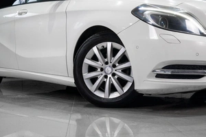 Хетчбэк Mercedes-benz B-класс 2013 года, 1079000 рублей, Петрозаводск