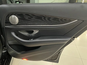Седан Mercedes-benz E-класс 2018 года, 3187000 рублей, Солонцы