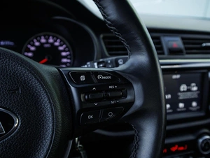 Хетчбэк Kia Rio X-Line 2019 года, 1460000 рублей, Большой Сочи